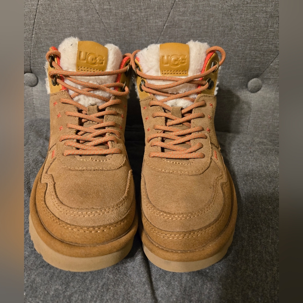 UGG-Highland Hi Heritage Suede